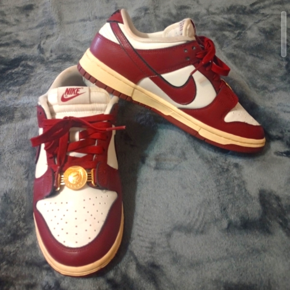 Nike Dunks